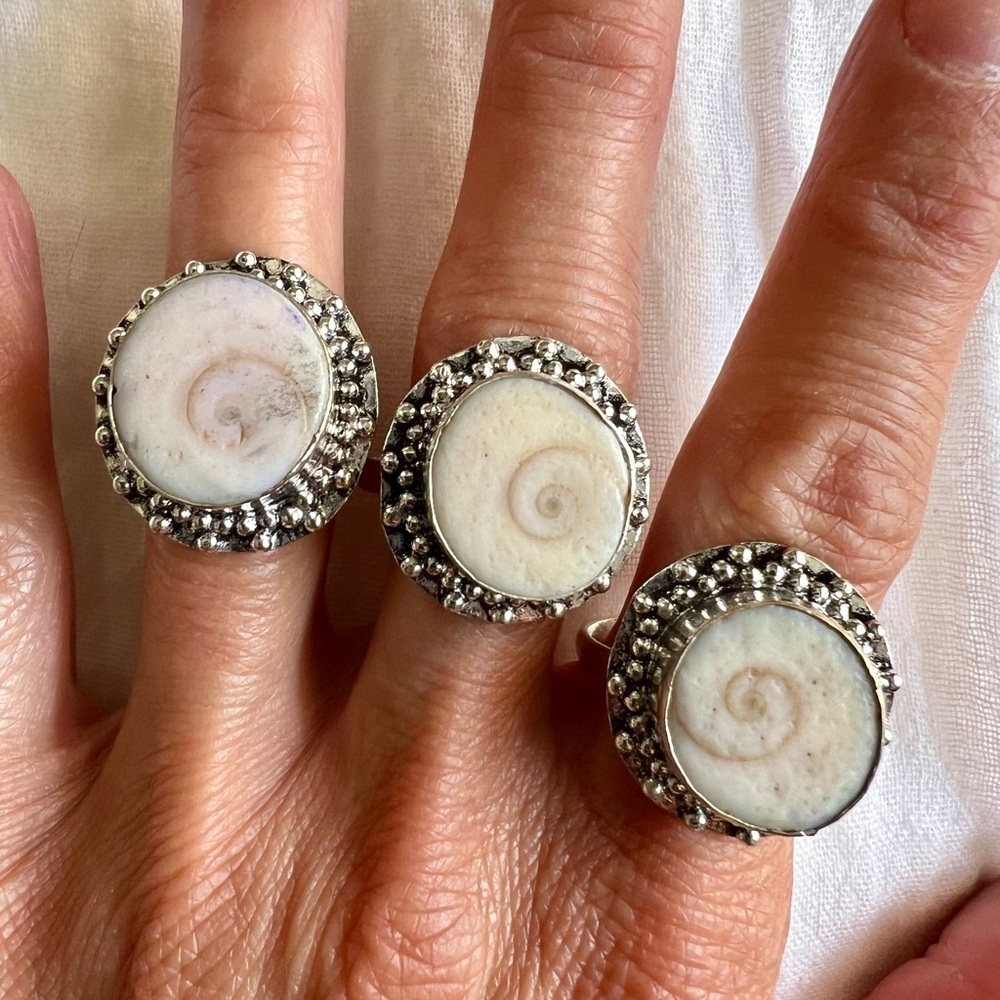 925 THIRD EYE SHIVA’s Eye Shell Ring 10.25, 12